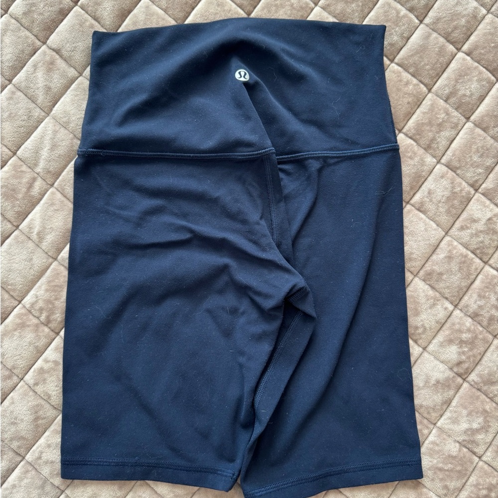 Lululemon navy align 6” Shorts
